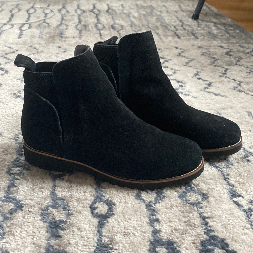 Black boots